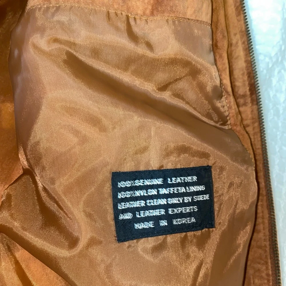 Seude Leather Bomber Jacket - Picture 4 of 13
